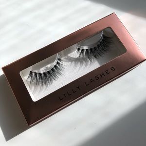 Lilly Lashes GAIA IN FAUX MINK